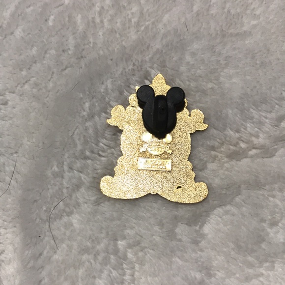Disney pin princess Belle 2006 - Picture 4 of 8